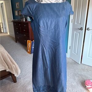 Size 12 Blue short-sleeved dress with lace detail